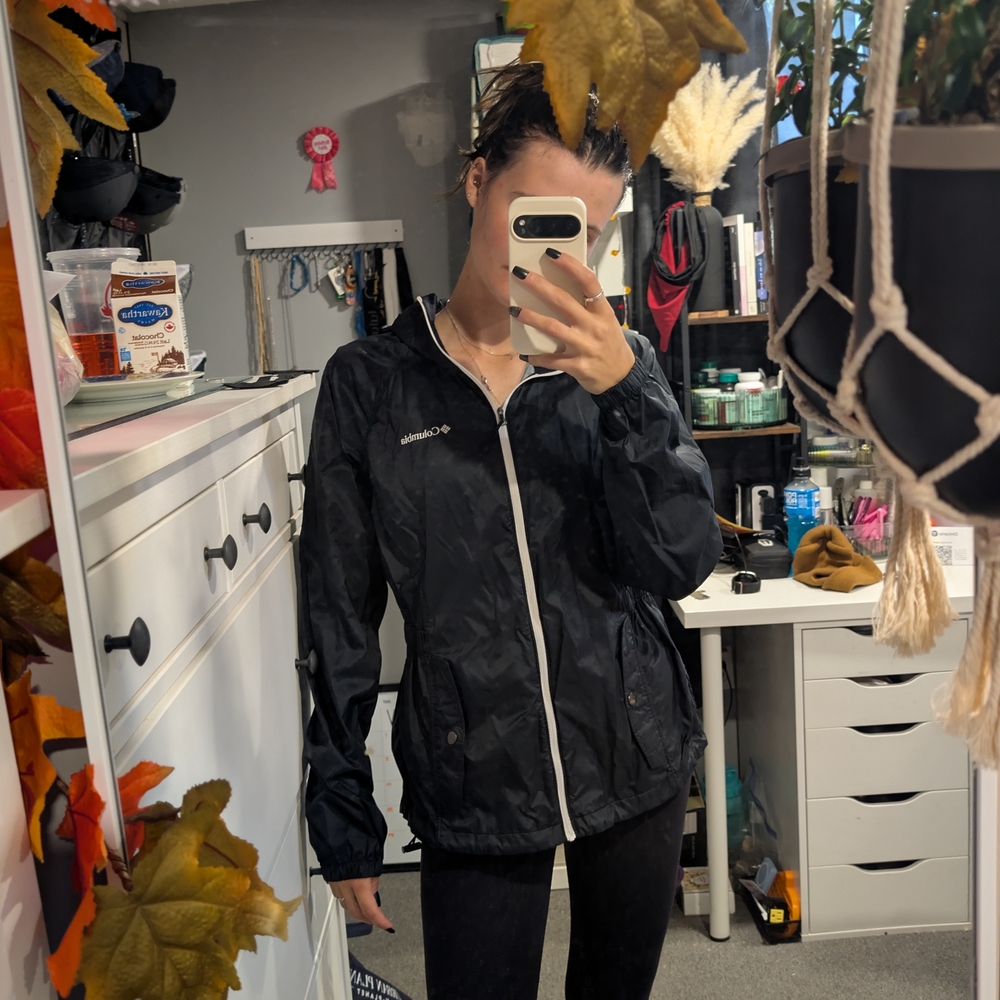 Columbia Women's Utility Jacket in Black